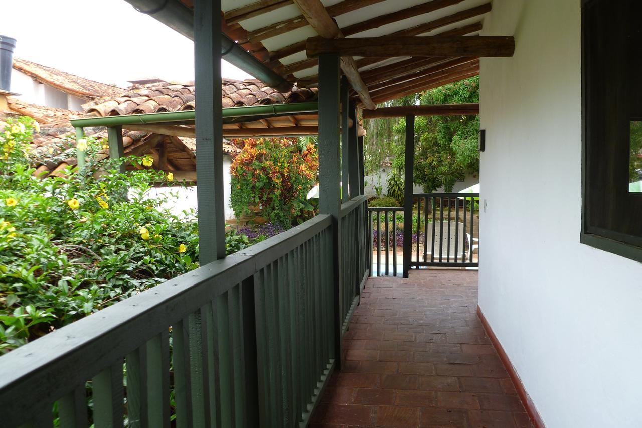 Hotel Mision Santa Barbara Rnt 4799 Barichara Exterior photo